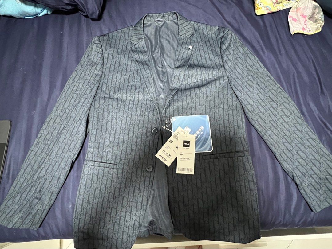 HLA Blazer, Men's Fashion, Coats, Jackets and Outerwear on Carousell