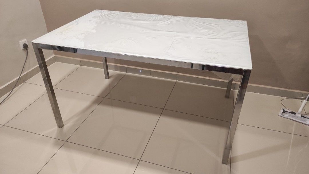Torsby glass discount table top