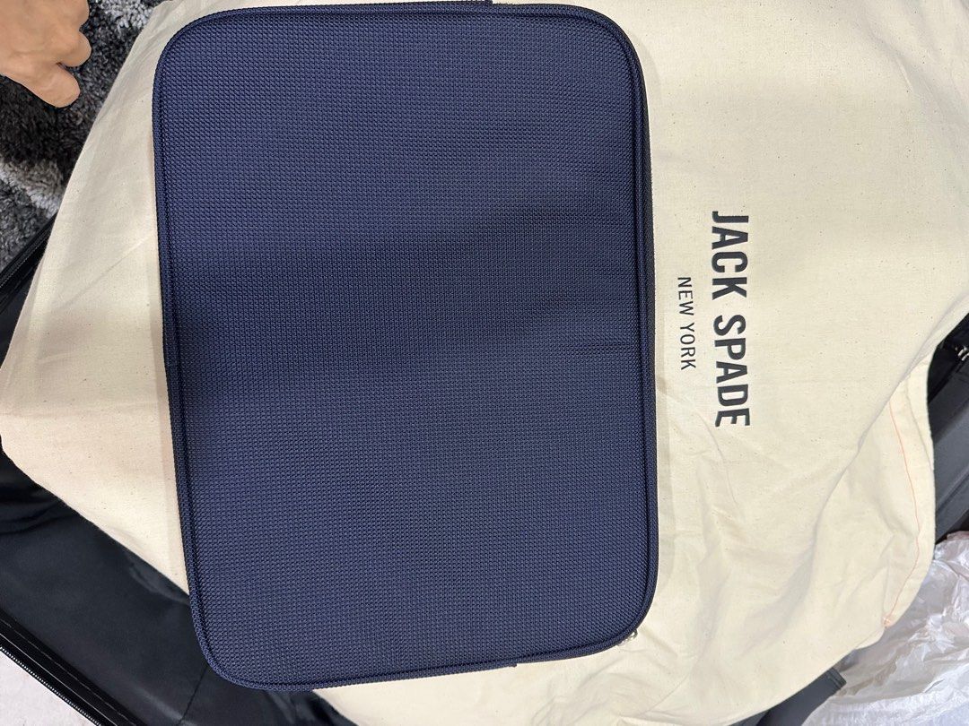 Jack spade laptop case discount
