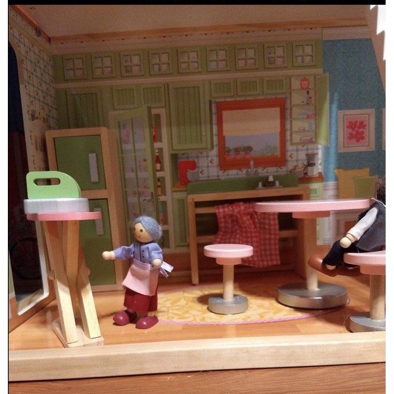 Kidkraft dollhouse outlet doll family