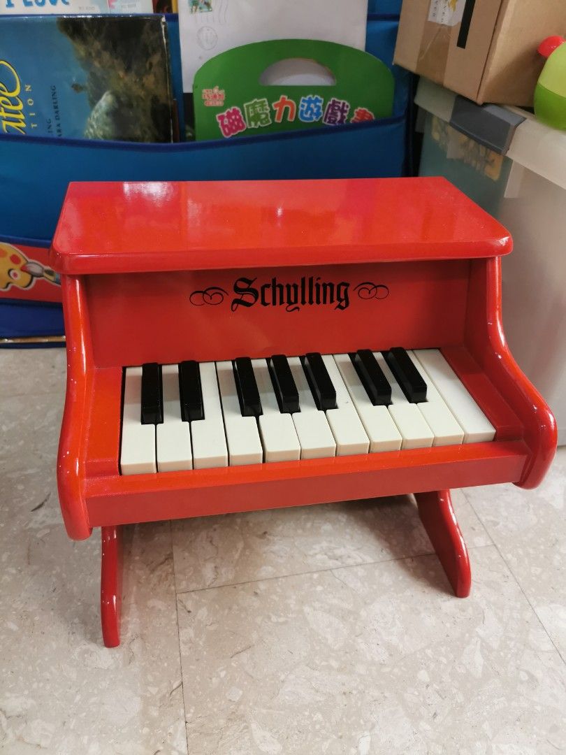 Schylling toy shop piano