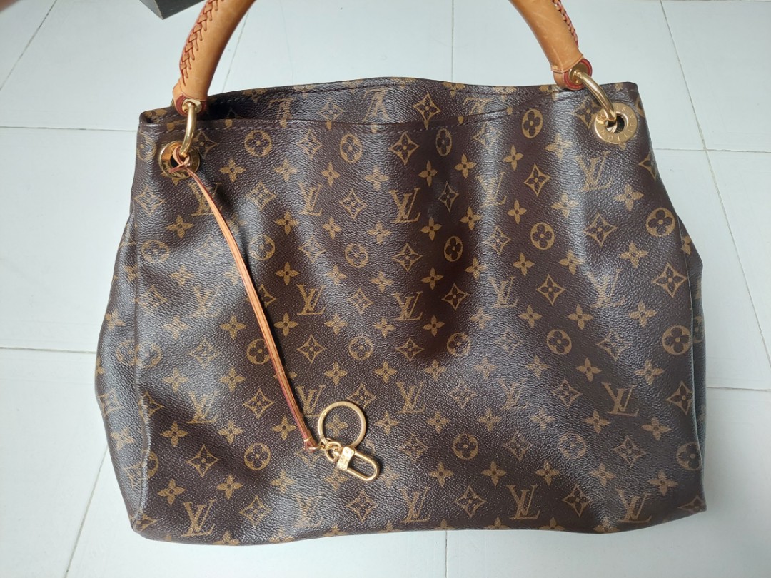 Lightly Used Authentic Louis Vuitton Bags