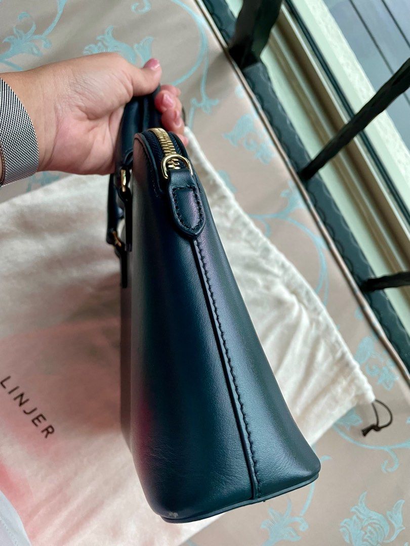 Linjer sling bag outlet