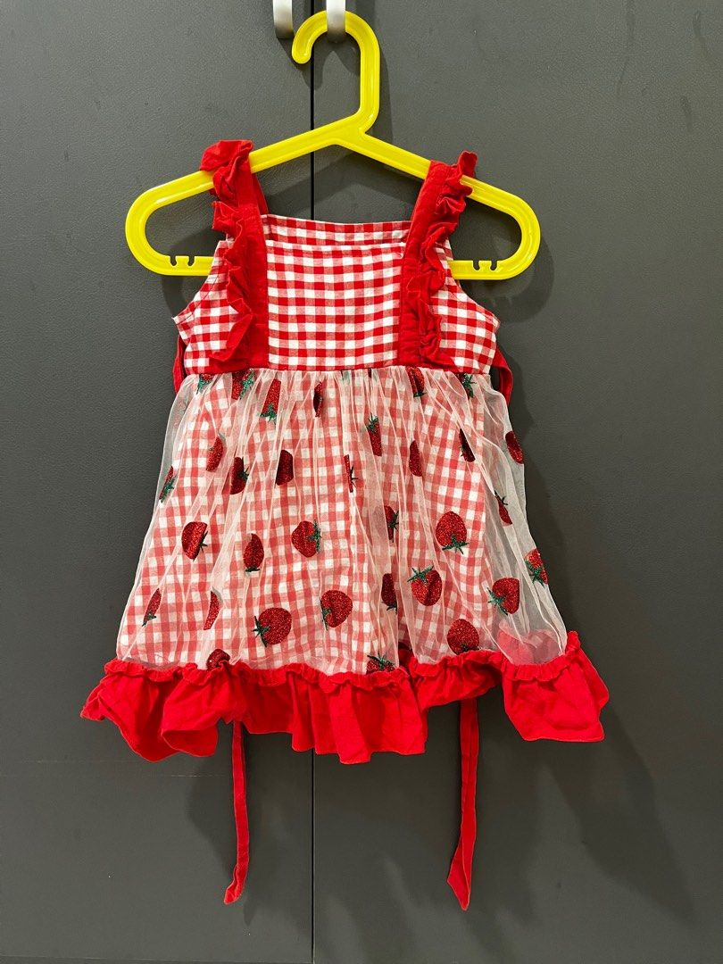 Gap clearance strawberry dress