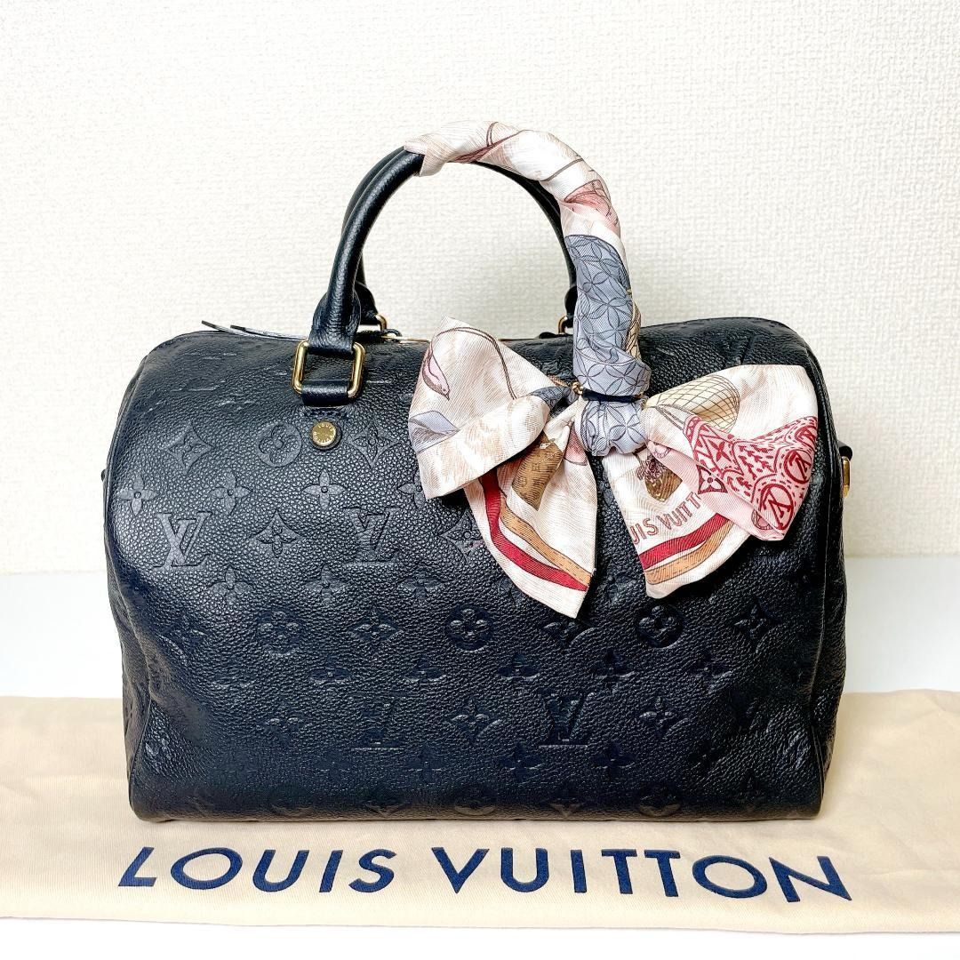 Original Louis Vuitton Bandolier 30, Luxury, Bags & Wallets on Carousell