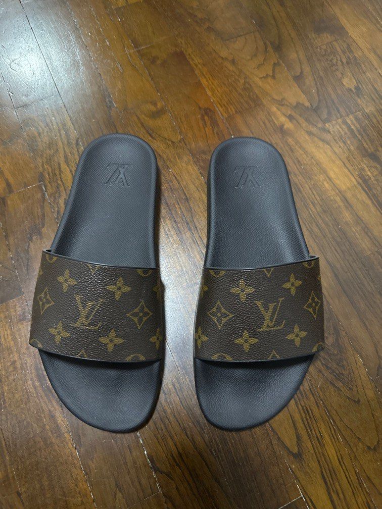 Louie v slides hotsell