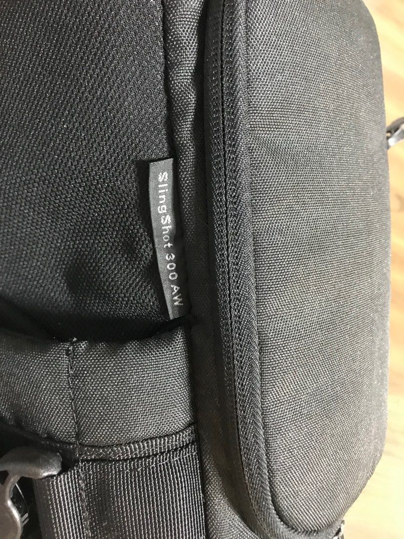 Lowepro slingshot sales 300
