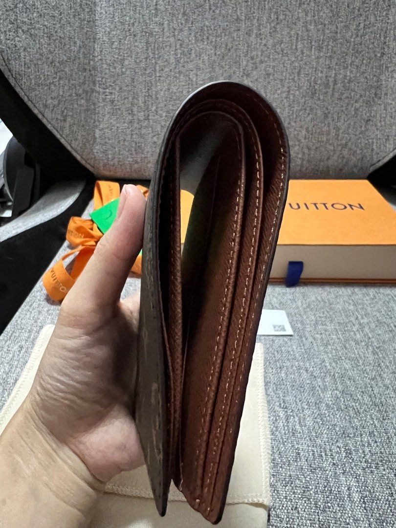 Brand new LV Multiple Wallet , Men's Fashion, Watches