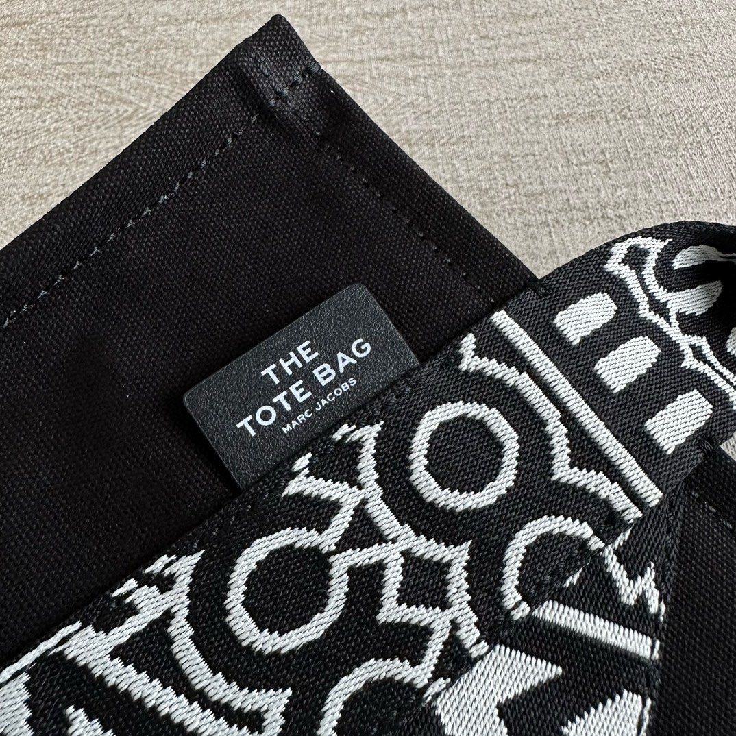 Marc jacobs discount printed canvas tote