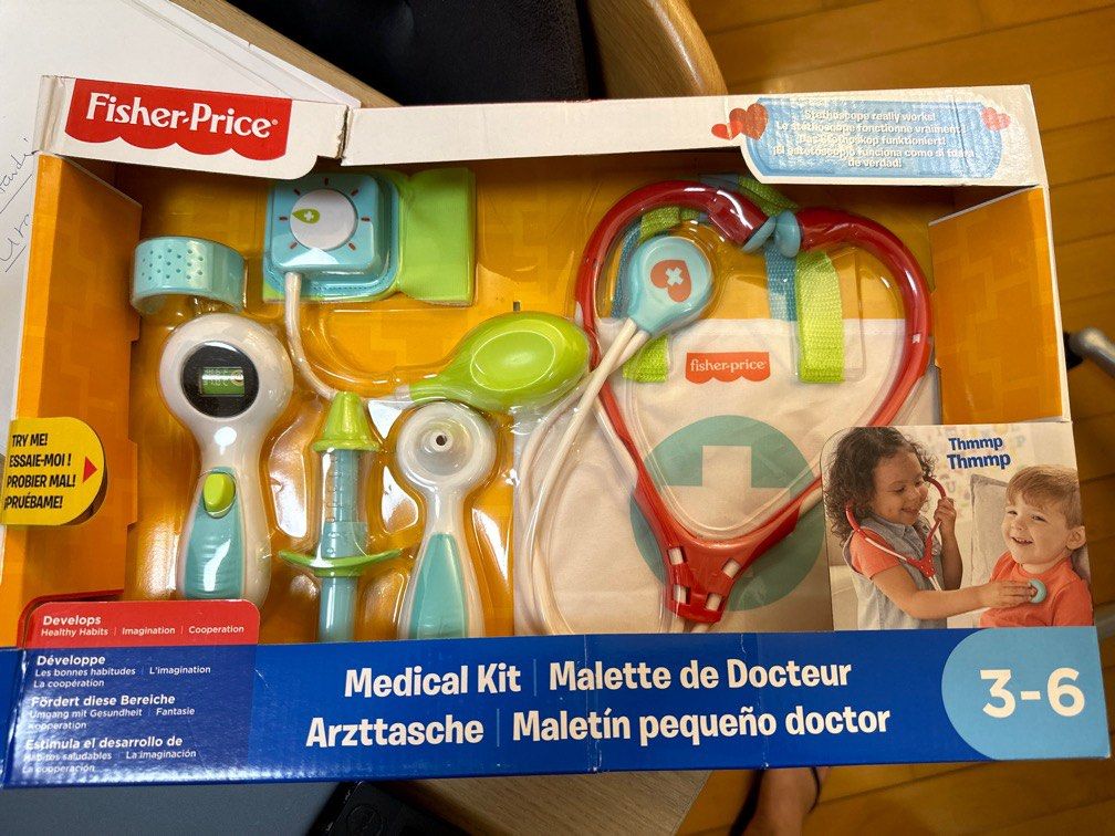 扮醫生玩具medical kit, 興趣及遊戲, 玩具& 遊戲類- Carousell