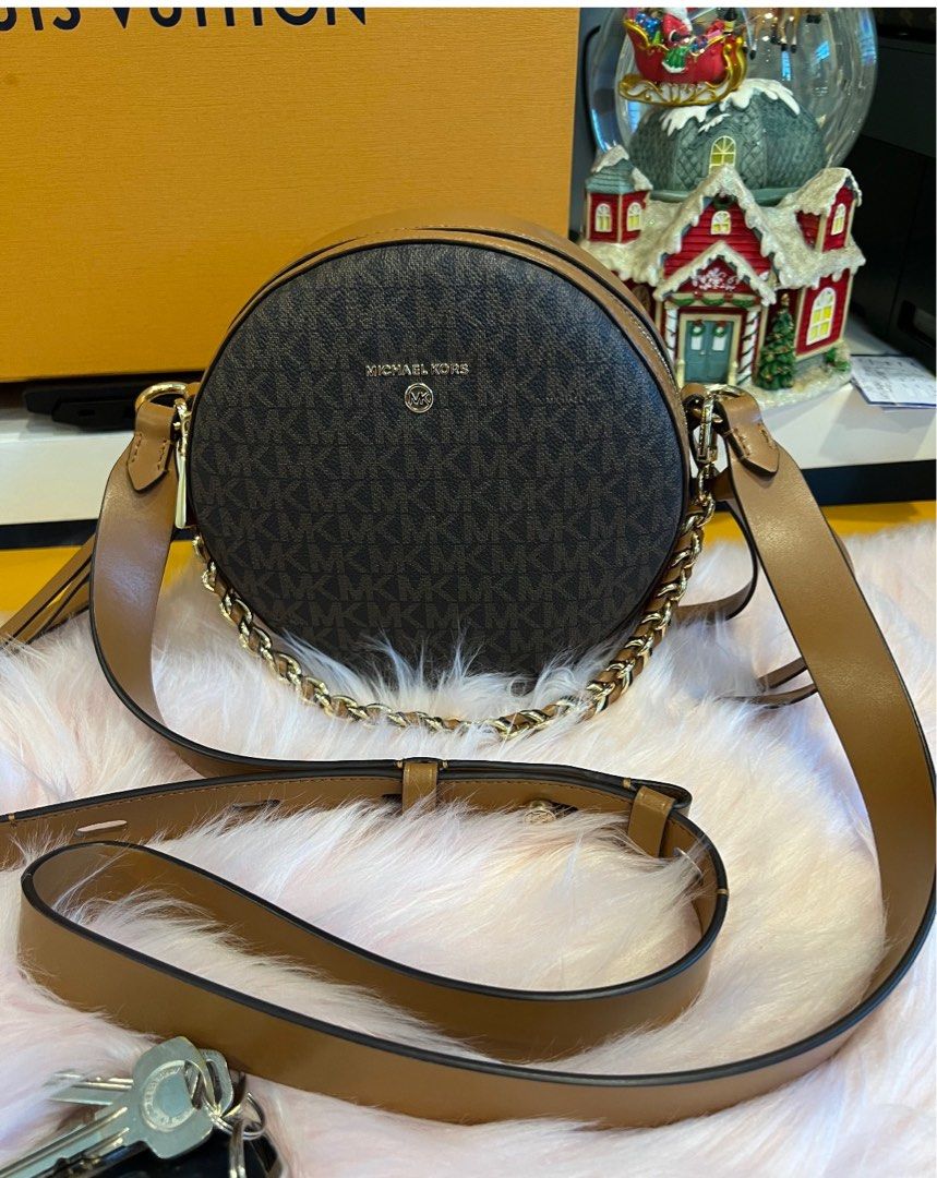 Michael kors stereo circle crossbody bag
