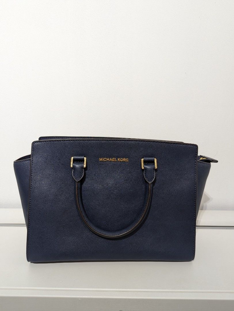 Michael Kors Selma medium bag in Navy