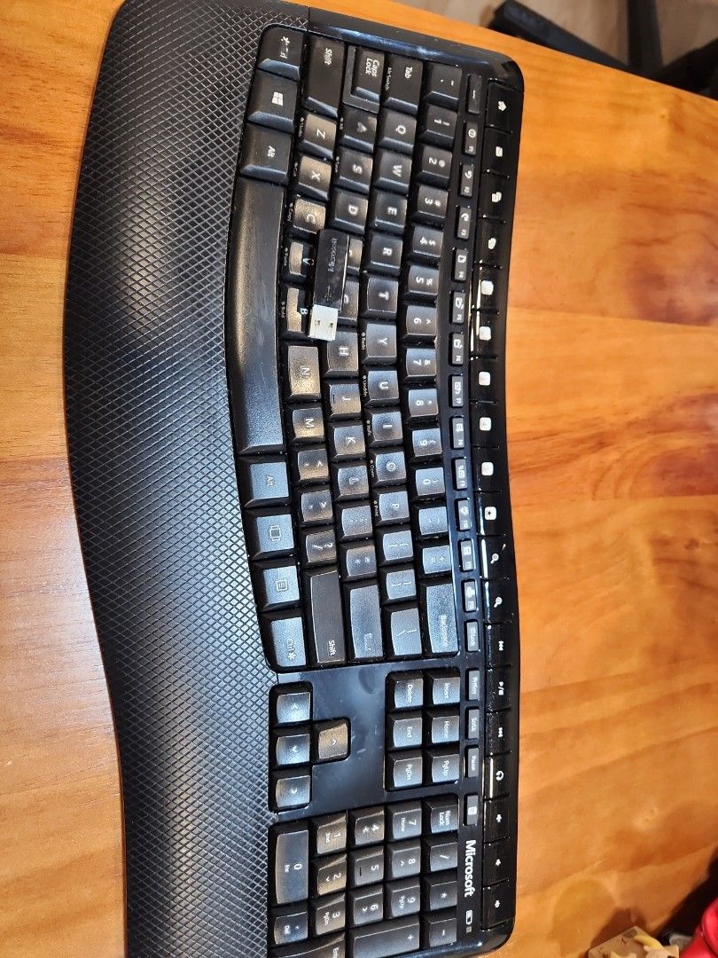 Microsoft Wireless Keyboard 5050