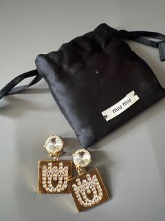 （分類：）位於 。 由 thelittlestthingsssss 提交（商品編號 1257526470，圖片 1）。簡介： 。