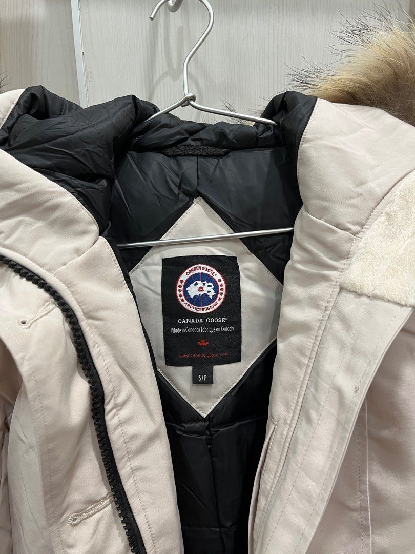 Canada goose store montebello homme