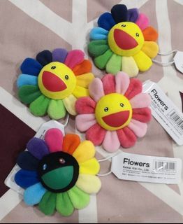 Murakami Flower Pin