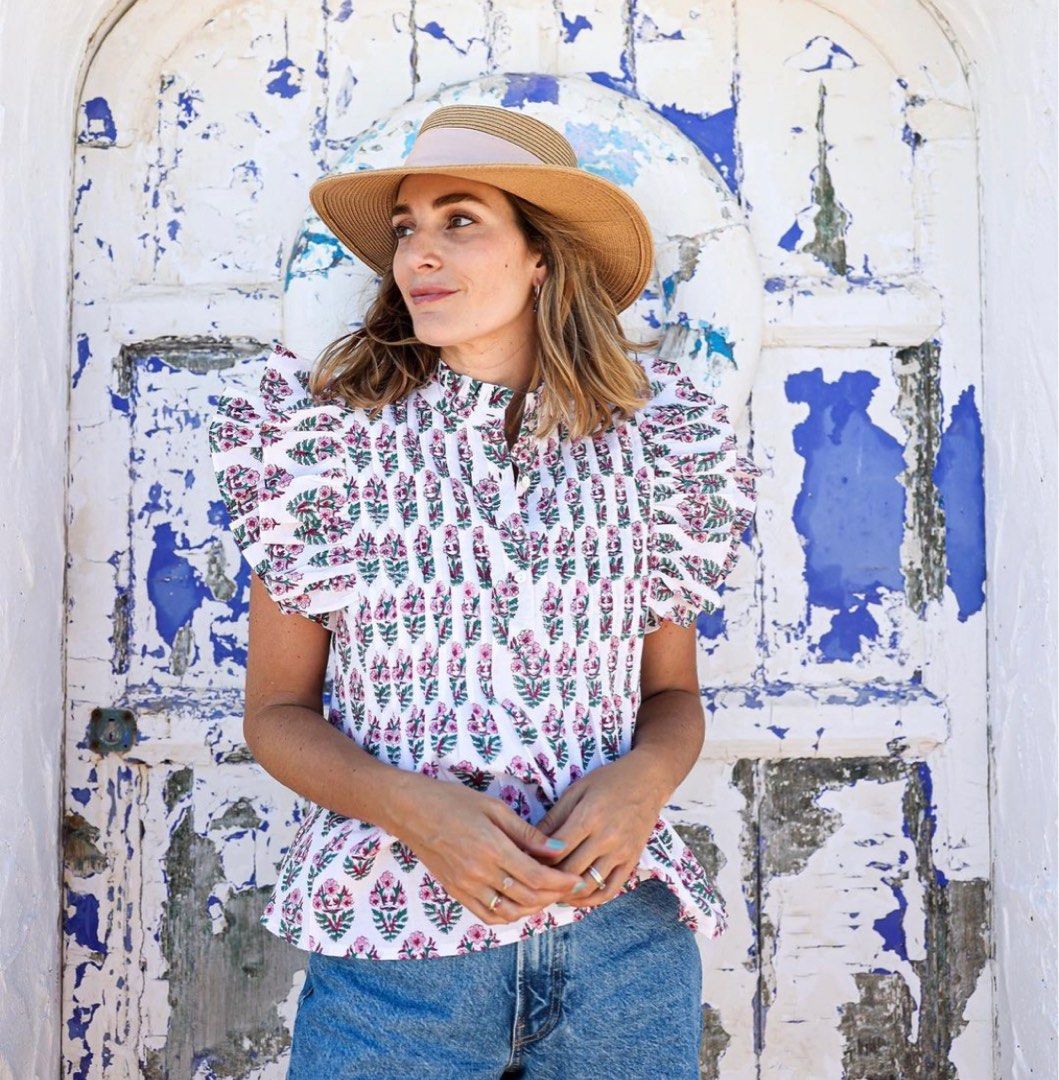 Ruffle hands tops hot sale
