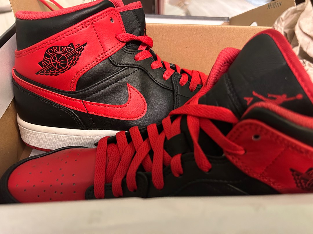 Nike air jordan 1 mid black and red sale