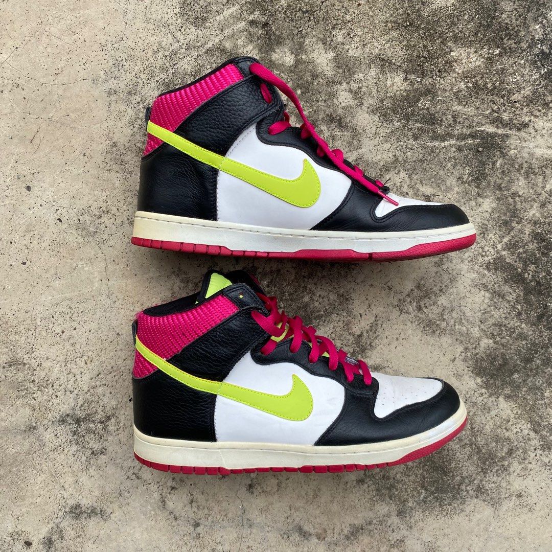 Nike dunk high london store