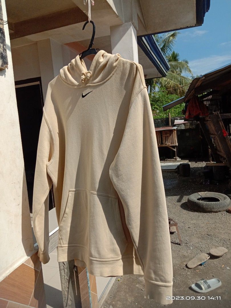 Nike swoosh hoodie cream hot sale