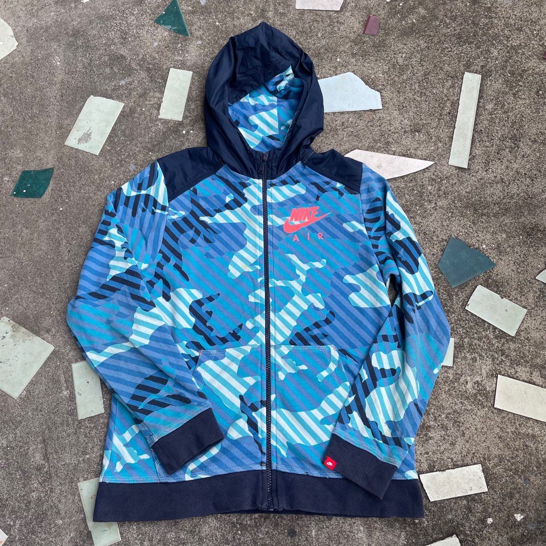 Nike red cheap and blue hoodie