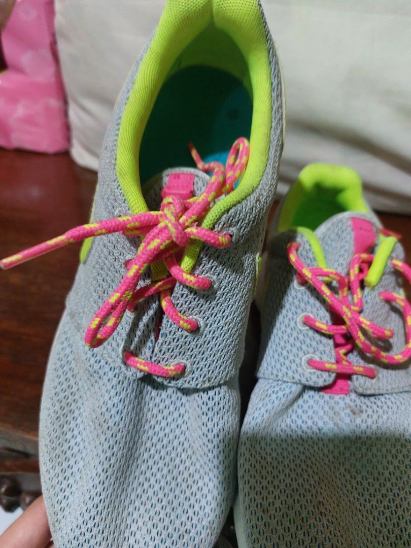 tanjun running shoes nike