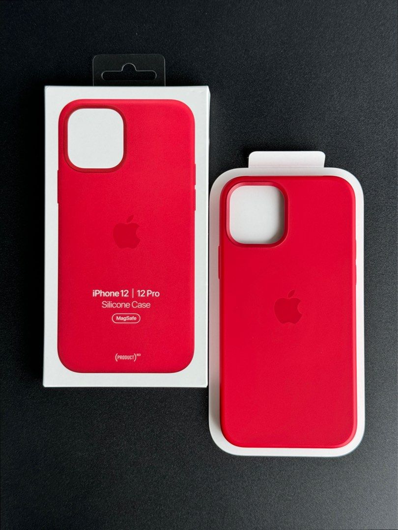 iPhone 12  12 Pro Silicone Case with MagSafe - (PRODUCT)RED