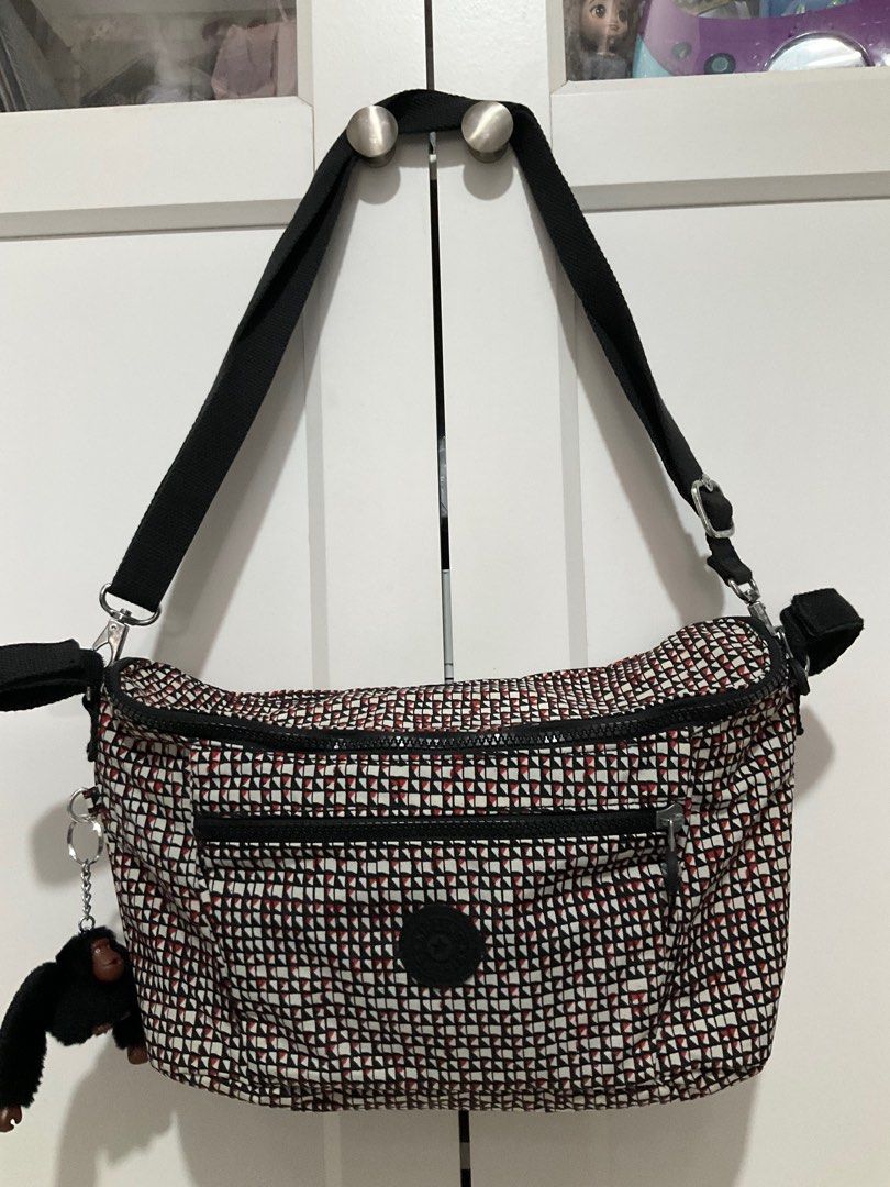 Preloved kipling 2025 bags