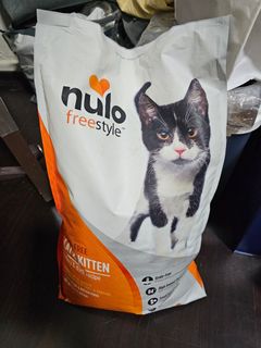 (Category: ) located in . Submitted by ilovecats (Listing ID 1257595739, Image 1). Description: .