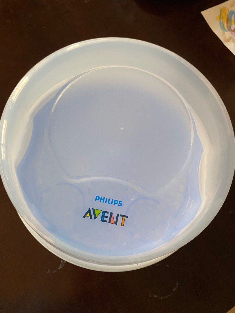Philips Avent Microwave Steam Sterilizer (Category: Breastfeeding & Bottle Feeding) located in Pasig City. Submitted by closetcleanupbyc (Listing ID 1257507408, Image 2). Description: .