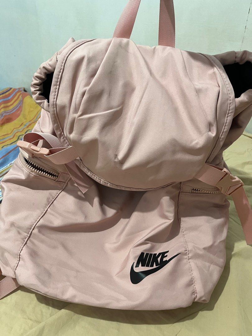 Nike deals camping backpack