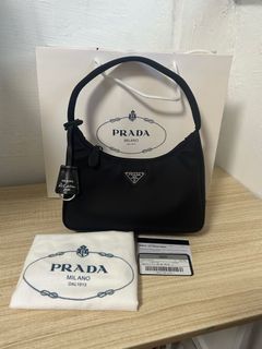 Prada Re-Edition 2000 Pink Nylon Shoulder Bag, Luxury, Bags & Wallets on  Carousell