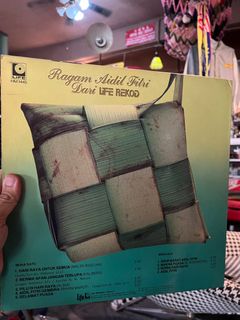 (Category: ) located in . Submitted by aadvintage85 (Listing ID 1257590154, Image 1). Description: .