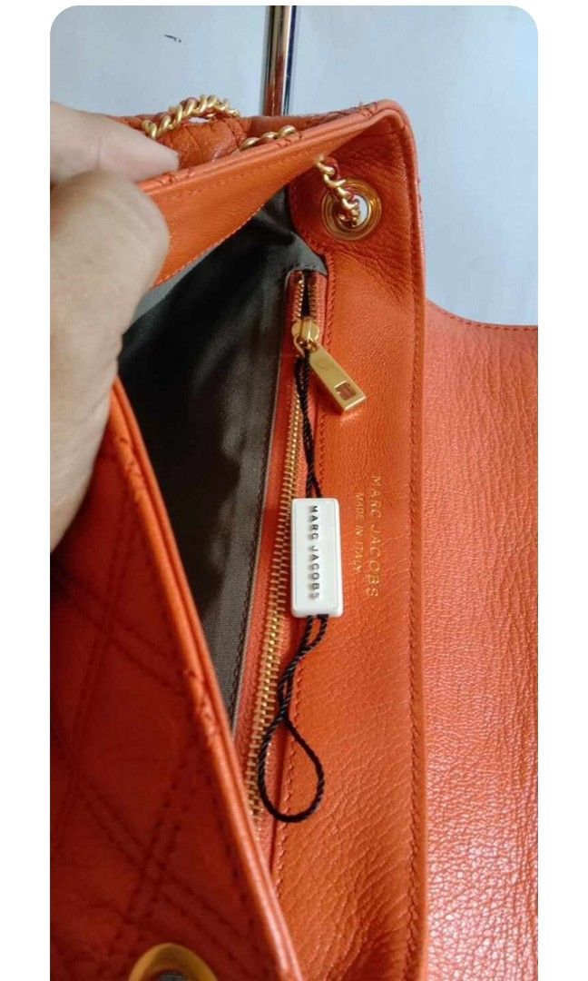Marc Jacob Lampo Zip, Women's Fashion, Bags & Wallets, Tote Bags on  Carousell