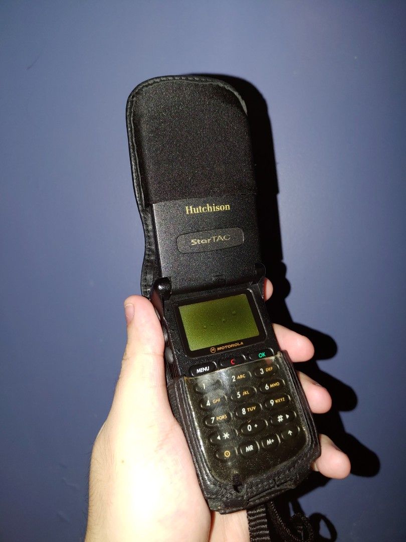 Motorola StarTAC 70 Rainbow – Vintage Mobile