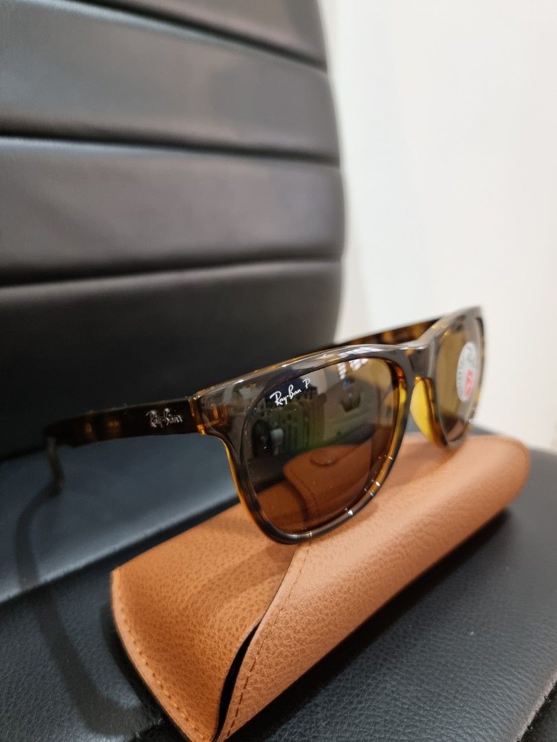 Rb4184 wayfarer top