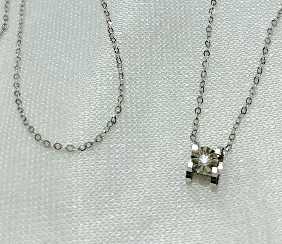 Real 18k Gold solid settings, Natural Diamond .02 ct dia PENDANT, Women