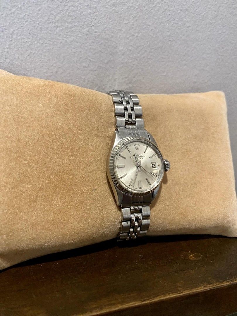 Rolex Oyster Perpetual Date 26mm (Category: Luxury Watches) located in Paranaque City. Submitted by joseg33 (Listing ID 1257517688, Image 2). Description: Rolex Oyster Perpetual Date Lady watch Recently overhaul, buffing and serviced good as new size 26mm year 1970s box, tags and watch only no papers authentication can be done at buyer's expense.