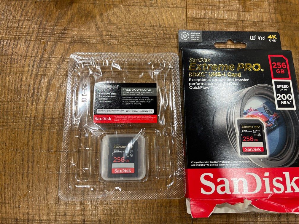 SONY TOUGH SD256GB/ SanDisk ExtremePRO-