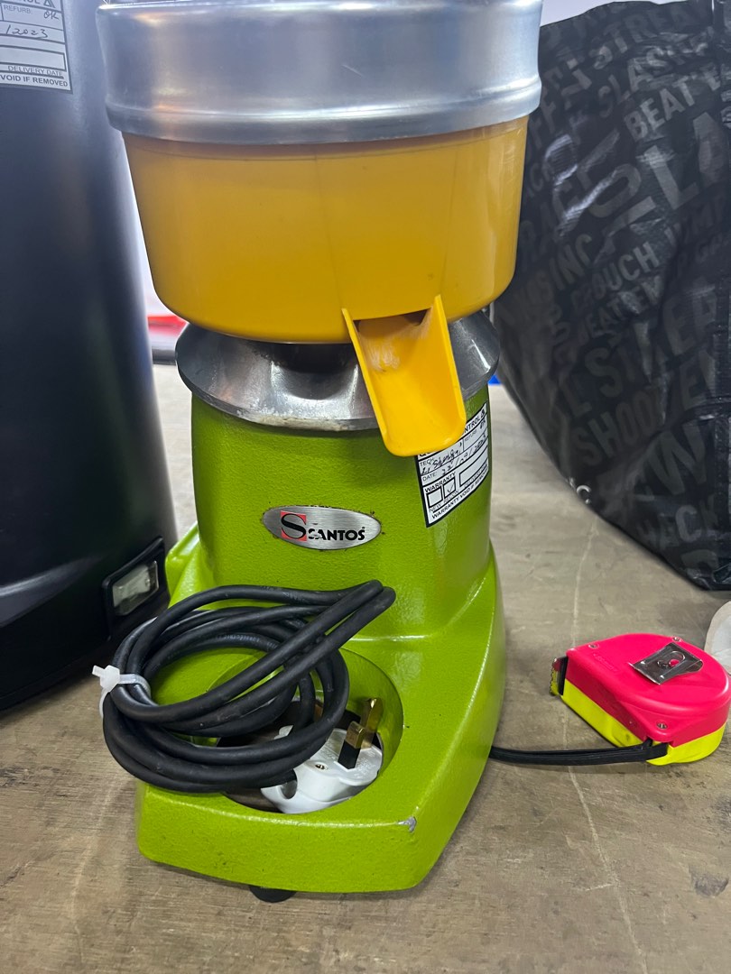Santos Classic Juicer 11/ Citrus Juicer, TV & Home Appliances, Kitchen