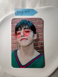 （分類：）位於 。 由 tinyteen17 提交（商品編號 1257593579，圖片 1）。簡介： 。