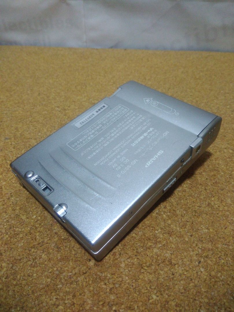Sharp MD Player MD-SS70-S, Audio, Portable Music Players on Carousell