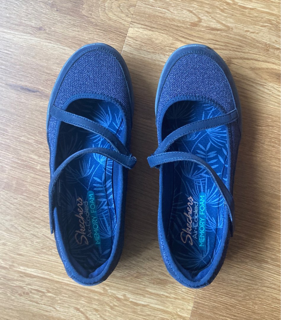 Skechers deals flats navy