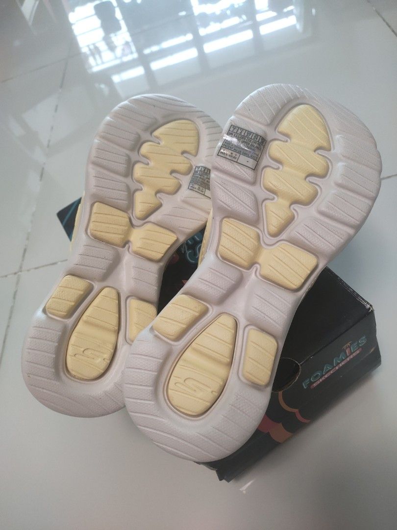 Skechers go walk autumn deals