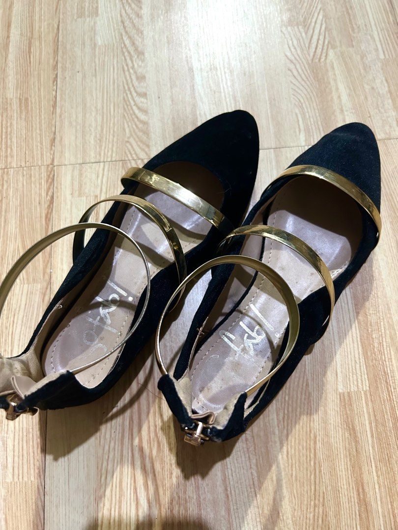 So fab cheap doll shoes