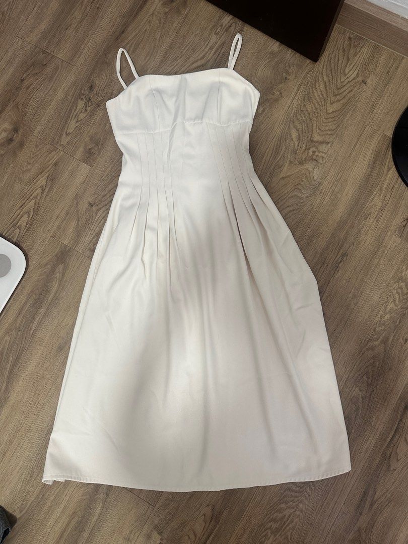 White spaghetti strap midi dress discount