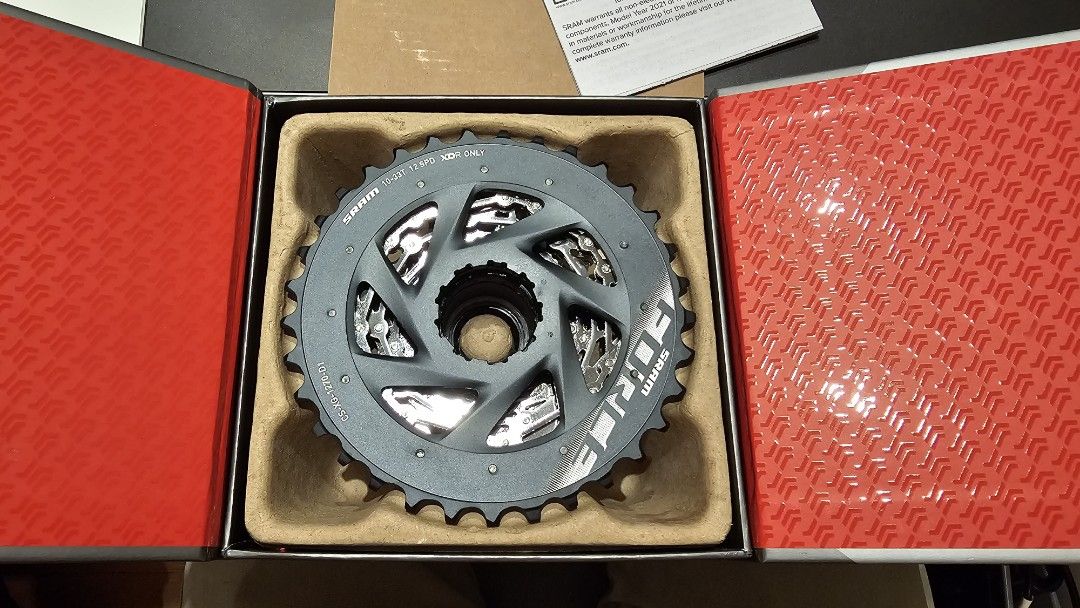 Cassette SRAM Force AXS XG-1270-D1 – 10-33t 12v – Faible Usure – 272g