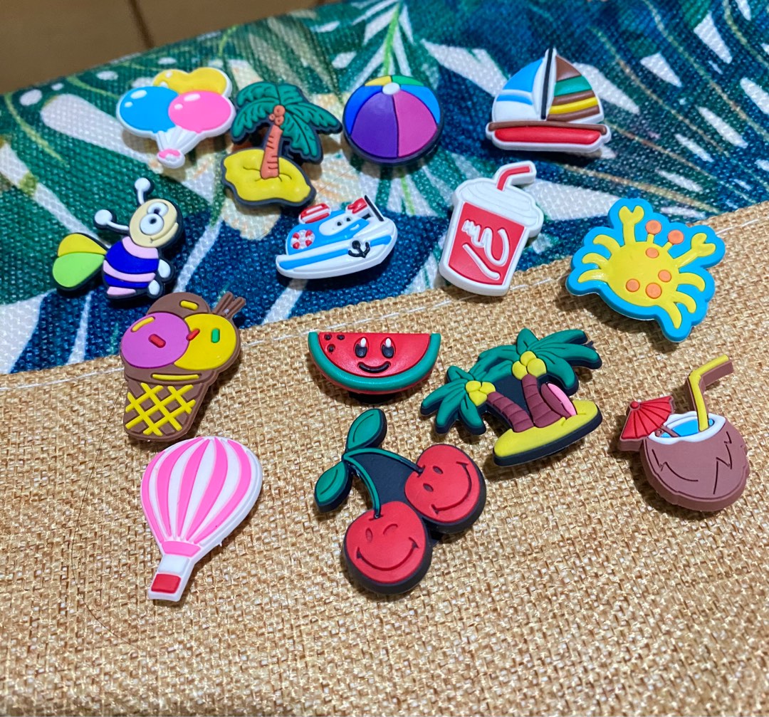 Summer Jibbitz Set Original, Women's Fashion, Footwear, Shoe inserts on