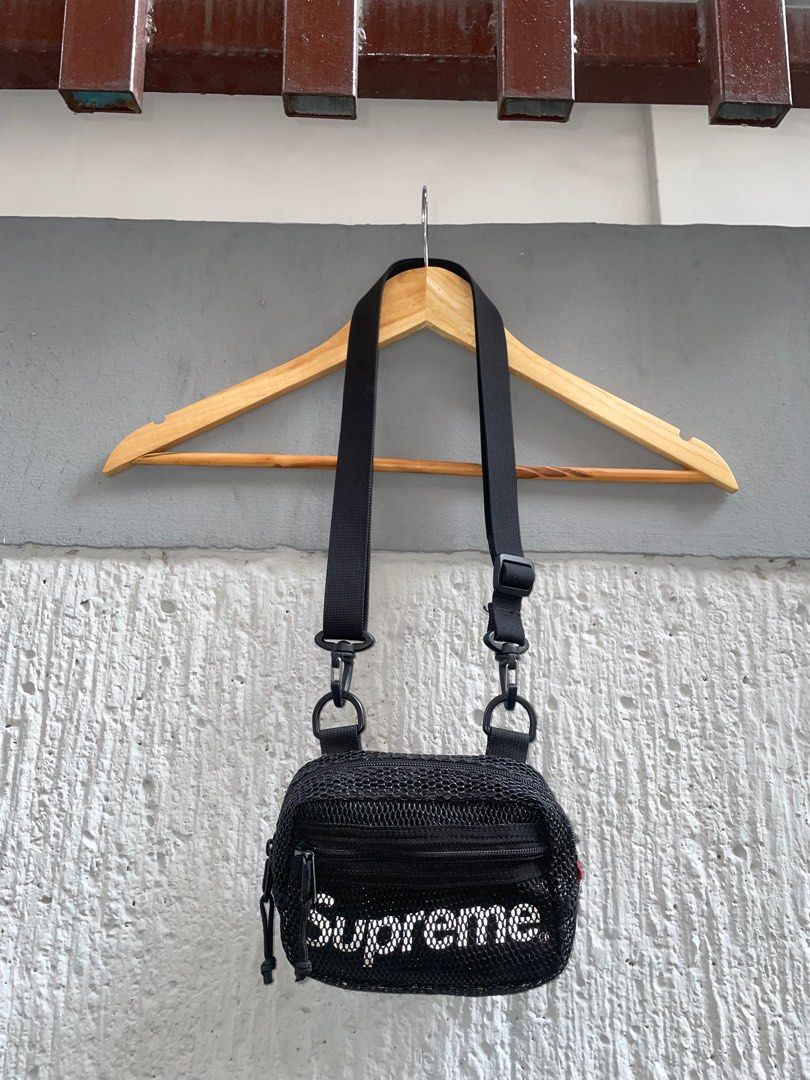 Supreme sling bag discount ss20
