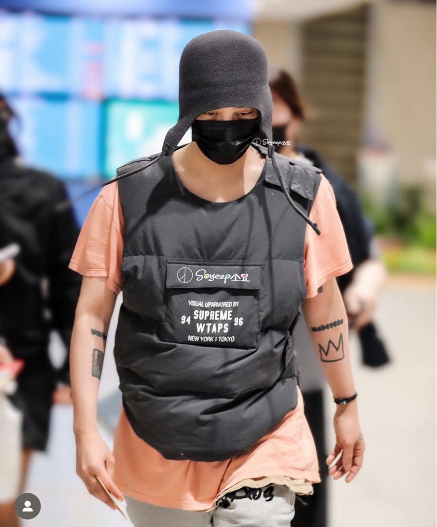Supreme Wtaps tactical down vest size M black, 男裝, 上身及套裝